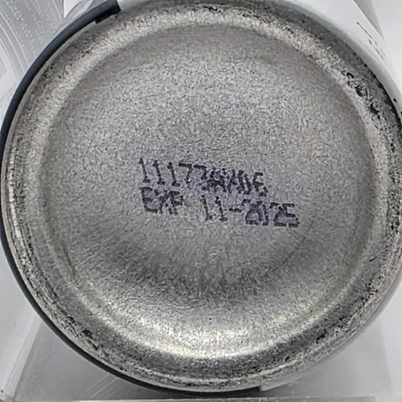 Degree Men Black & White 48Hr Dry Spray Antiperspirant Deodorant 3.8 Oz - Picture 4 of 4